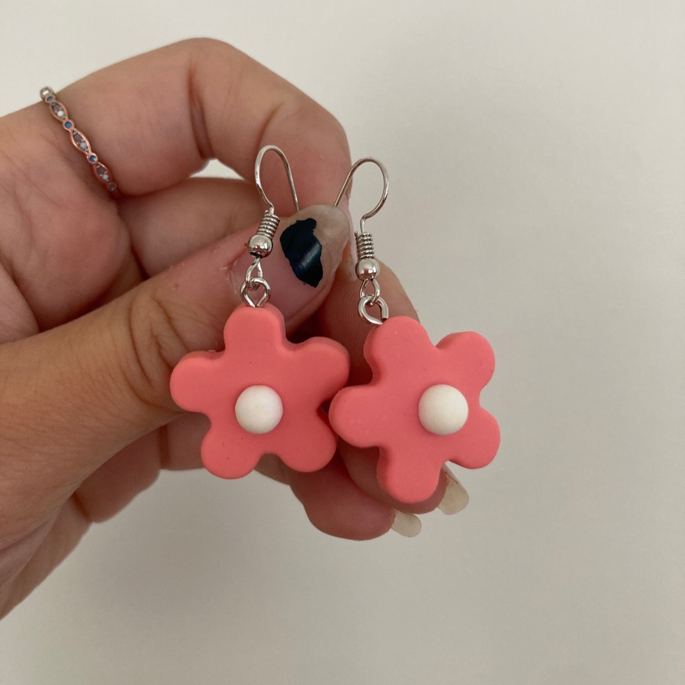 pink flower earrings